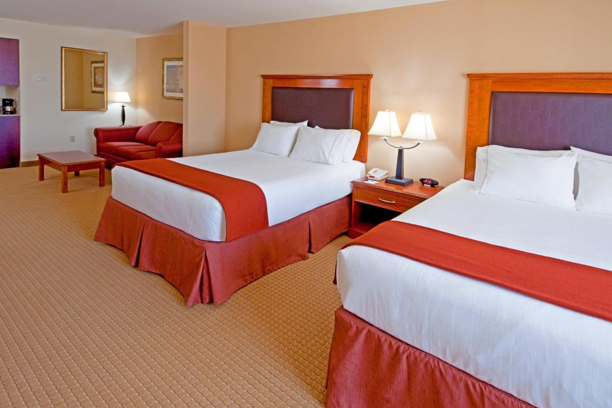 Holiday Inn Express & Suites Albany Airport Area - Latham By Ihg Eksteriør bilde