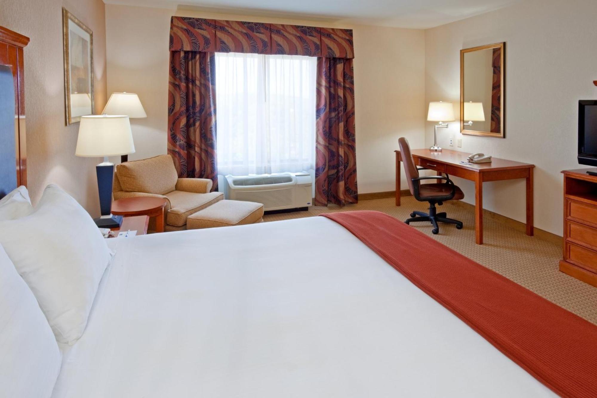 Holiday Inn Express & Suites Albany Airport Area - Latham By Ihg Eksteriør bilde
