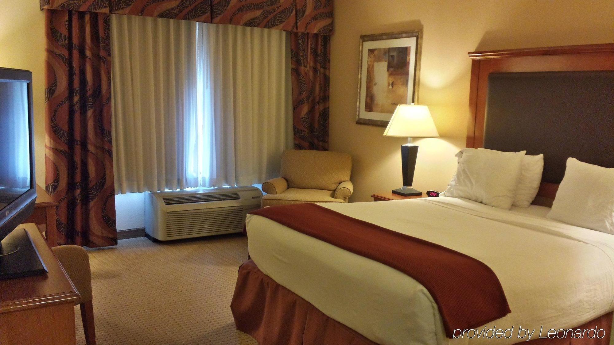 Holiday Inn Express & Suites Albany Airport Area - Latham By Ihg Eksteriør bilde